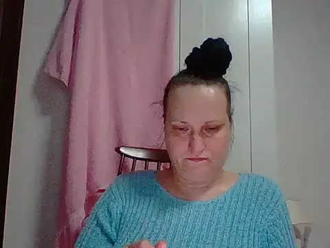  squirty cum lady  online show from February 12, 6:09 pm