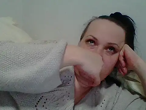  squirty cum lady  online show from February 16, 8:33 pm