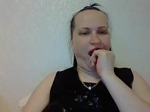  squirty cum lady  online show from February 20, 7:52 pm