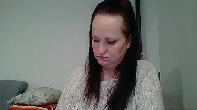 Snapshot of _squirty_cum_lady_ chatting on October 5, 5:39 am  squirty cum lady  online show from October 5, 5:39 am