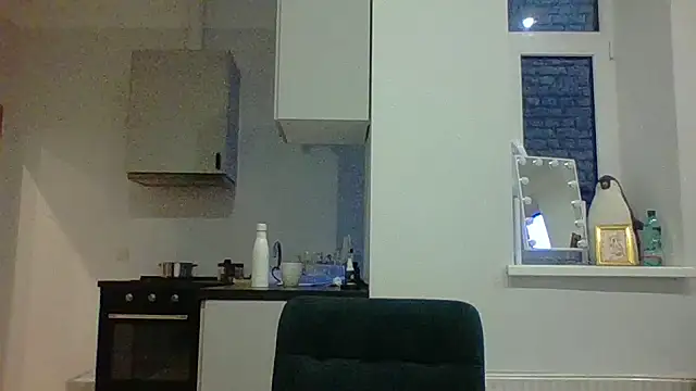 Snapshot of _squirty_cum_lady_ chatting on October 27, 5:55 am  squirty cum lady  online show from October 27, 5:55 am