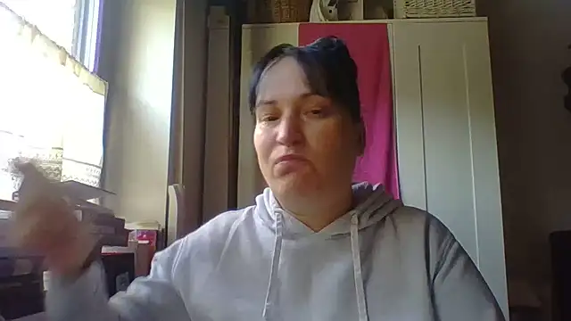  squirty cum lady  online show from June 10, 7:07 am