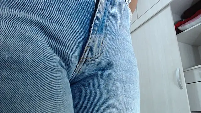 Amelia Debora Antonella online show from November 16, 12:55 pm