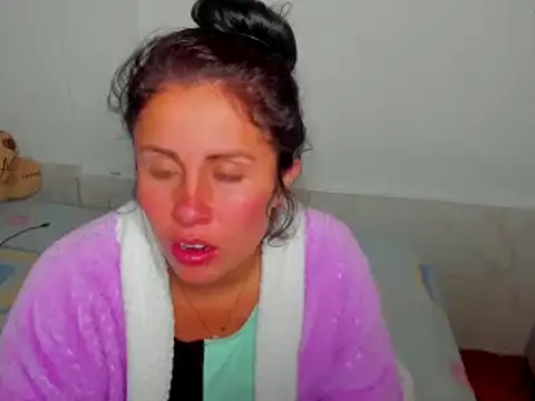 Snapshot of Dana_Jeins chatting on February 7, 3:41 pm Dana Jeins online show from February 7, 3:41 pm