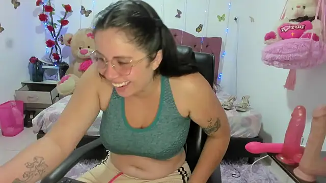 Snapshot of Dana_Jeins chatting on May 8, 2:11 pm Dana Jeins online show from May 8, 2:11 pm