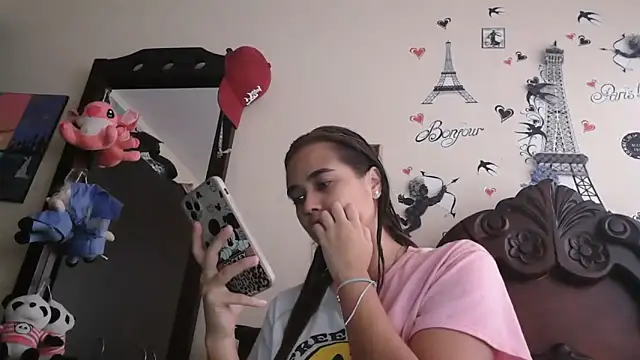 trianabell online show from January 16, 4:44 pm