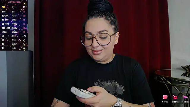 Snapshot of BustyAllyy chatting on October 13, 6:08 pm BustyAllyy online show from October 13, 6:08 pm