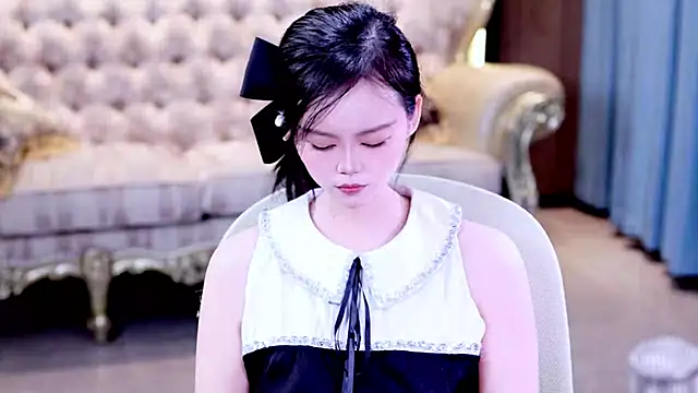 lilies-sweet online show from July 25, 12:36 pm