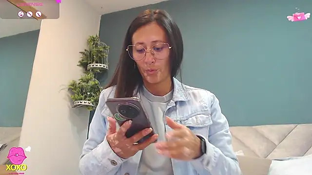 SharisWillian online show from March 21, 3:44 am