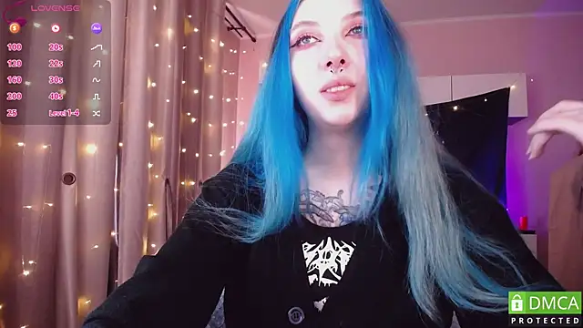 JustMeowGirl online show from November 14, 4:44 am