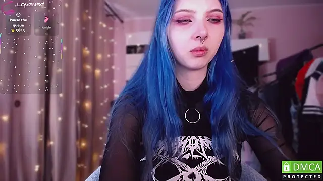 JustMeowGirl online show from January 10, 5:09 am