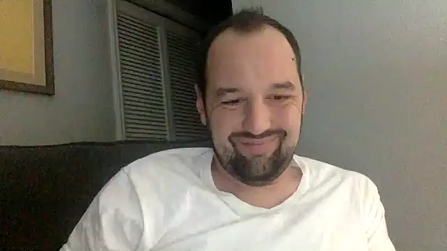 Snapshot of Kink_Master_Daddy chatting on April 28, 10:31 am Kink Master Daddy online show from April 28, 10:31 am