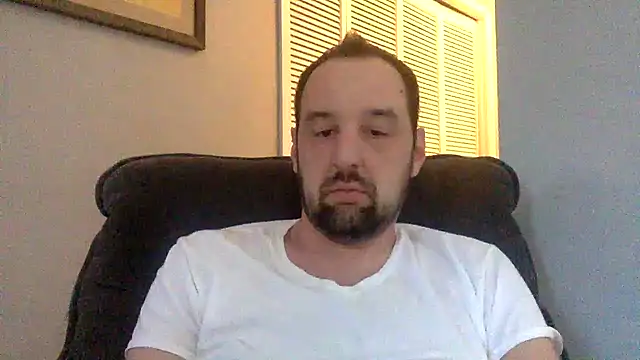 Snapshot of Kink_Master_Daddy chatting on April 29, 12:59 am Kink Master Daddy online show from April 29, 12:59 am