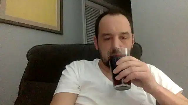 Snapshot of Kink_Master_Daddy chatting on April 30, 4:41 am Kink Master Daddy online show from April 30, 4:41 am