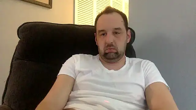 Snapshot of Kink_Master_Daddy chatting on May 2, 12:48 am Kink Master Daddy online show from May 2, 12:48 am