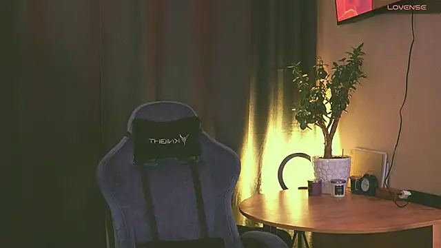 Polusladkoye online show from February 18, 6:15 pm