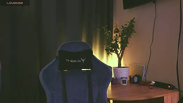 Polusladkoye online show from February 19, 5:27 am