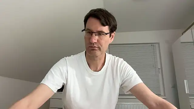 zxzx cam1 online show from April 21, 3:39 pm