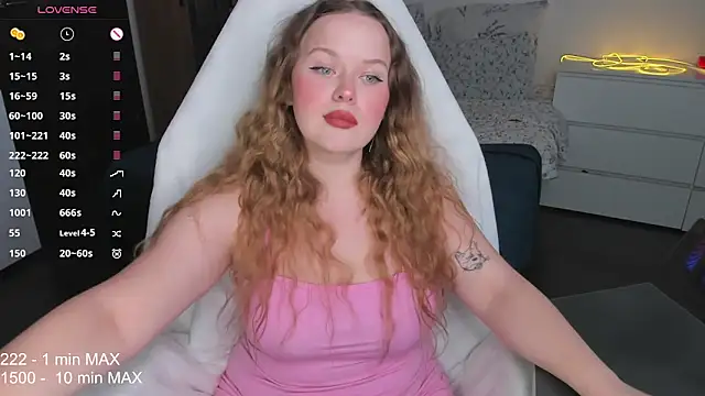 Snapshot of HANNA_MONTANAS chatting on September 23, 1:36 pm HANNA MONTANAS online show from September 23, 1:36 pm