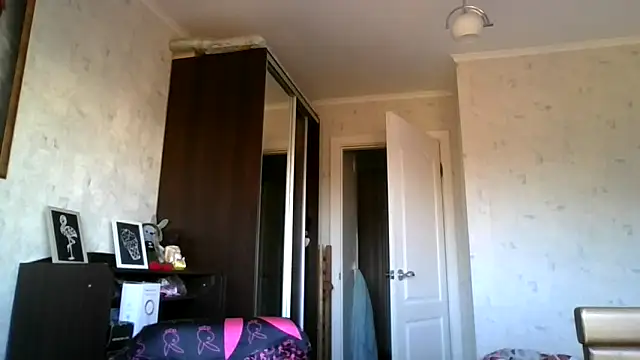 AngelinaLove28 online show from October 31, 6:58 am