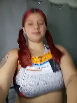 Snapshot of lynieh- chatting on July 2, 4:51 am lynieh- online show from July 2, 4:51 am
