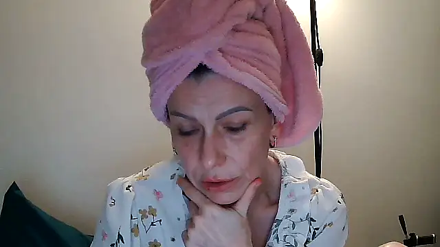 anechka1 online show from March 3, 12:17 am