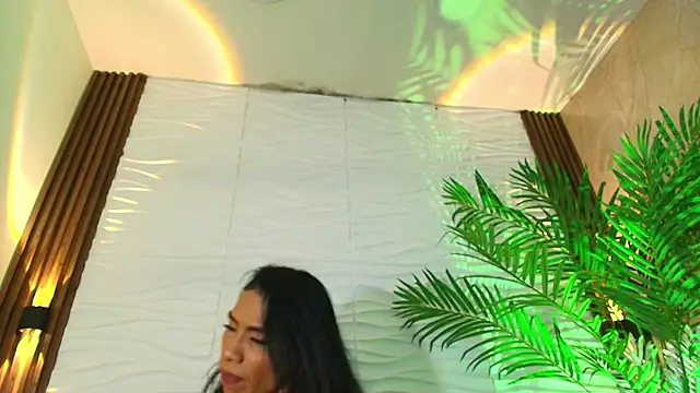 Snapshot of kimberly_Gonzalez1 chatting on November 12, 8:52 pm kimberly Gonzalez1 online show from November 12, 8:52 pm