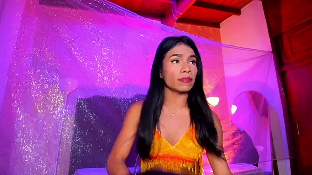 kimberly Gonzalez1 online show from May 7, 3:56 am