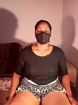 Snapshot of Kim_kardashia1 chatting on January 29, 2:40 am Kim kardashia1 online show from January 29, 2:40 am