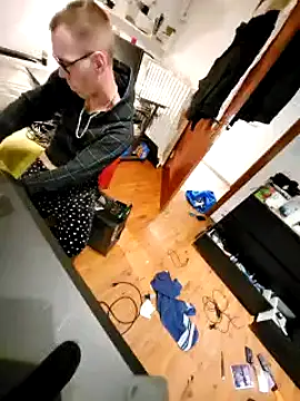 0815lukas2024 online show from January 4, 5:27 am