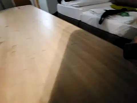 0815lukas2024 online show from March 17, 11:00 pm