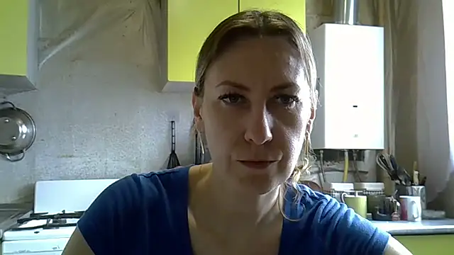 AshleyXHoney online show from April 28, 6:18 am