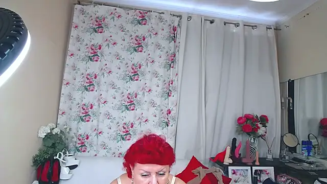 CandyBoobsDD online show from March 23, 6:06 am