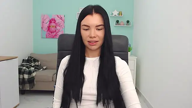 MadisonGomes online show from December 3, 10:17 am