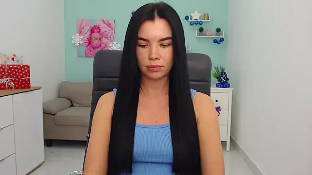 MadisonGomes online show from January 9, 9:37 am