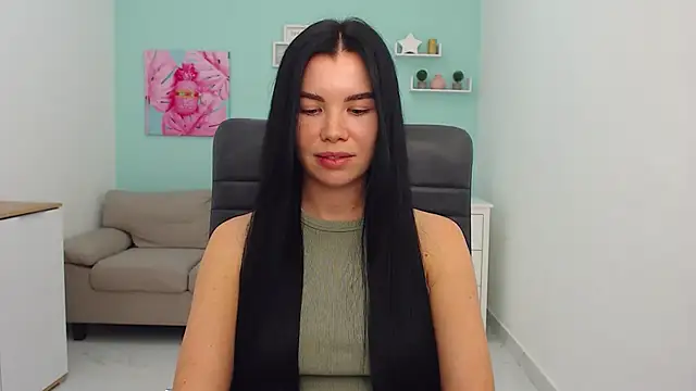 MadisonGomes online show from January 21, 9:35 am