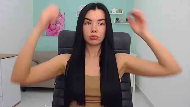 MadisonGomes online show from February 4, 6:04 am