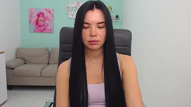 MadisonGomes online show from March 14, 9:35 am