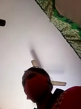 Snapshot of Sajal-03 chatting on February 22, 3:18 am Sajal-03 online show from February 22, 3:18 am