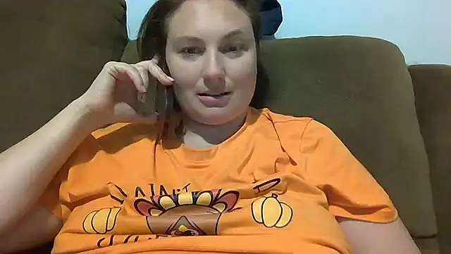 Snapshot of MilfyMrsRobinson chatting on November 12, 12:38 pm MilfyMrsRobinson online show from November 12, 12:38 pm