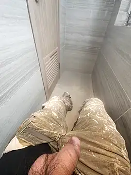 Snapshot of 2tomka52052sex chatting on December 16, 4:45 am 2tomka52052sex online show from December 16, 4:45 am