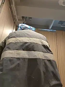 Snapshot of 2tomka52052sex chatting on December 27, 1:32 am 2tomka52052sex online show from December 27, 1:32 am