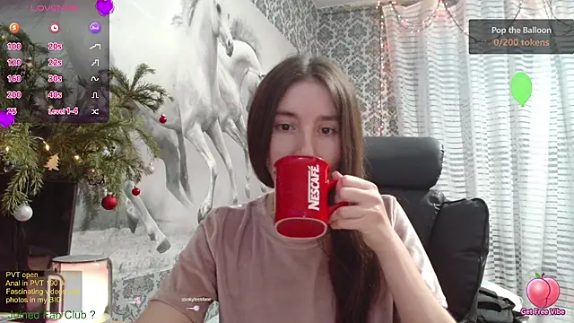 Wowpornoo online show from December 20, 12:27 pm