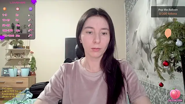 Wowpornoo online show from December 25, 3:28 pm