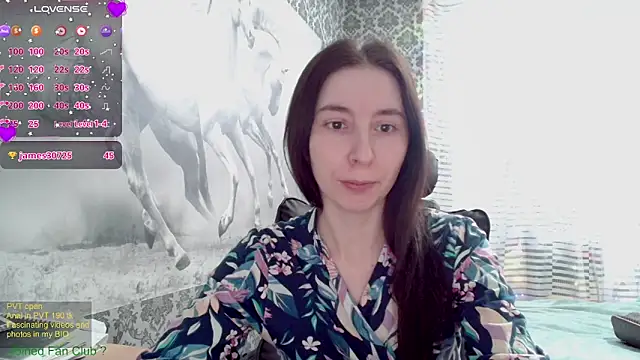 Wowpornoo online show from February 15, 9:27 am