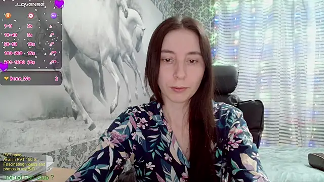 Wowpornoo online show from February 15, 3:39 pm