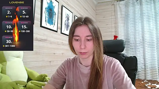 Snapshot of Wowpornoo chatting on March 20, 3:17 pm Wowpornoo online show from March 20, 3:17 pm