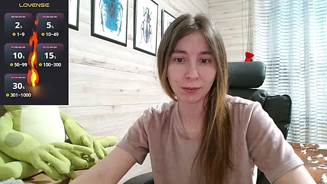 Snapshot of Wowpornoo chatting on April 1, 2:36 pm Wowpornoo online show from April 1, 2:36 pm