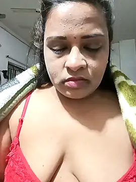 Snapshot of Love_Jenny chatting on January 10, 5:05 am Love Jenny online show from January 10, 5:05 am