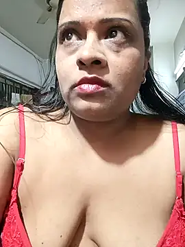 Snapshot of Love_Jenny chatting on January 13, 3:26 pm Love Jenny online show from January 13, 3:26 pm